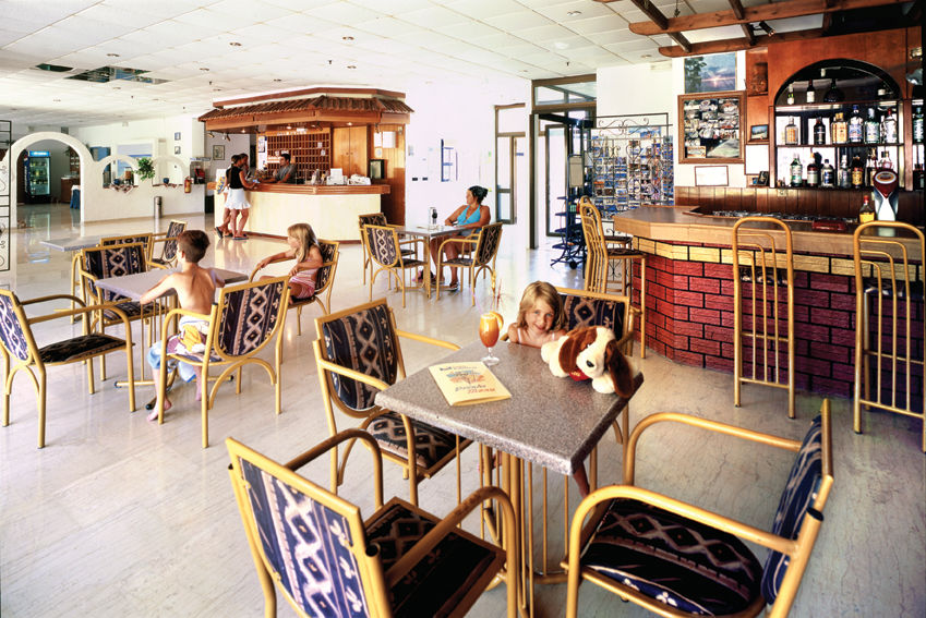 Kriamos Blue Hotel Faliraki Restaurant photo